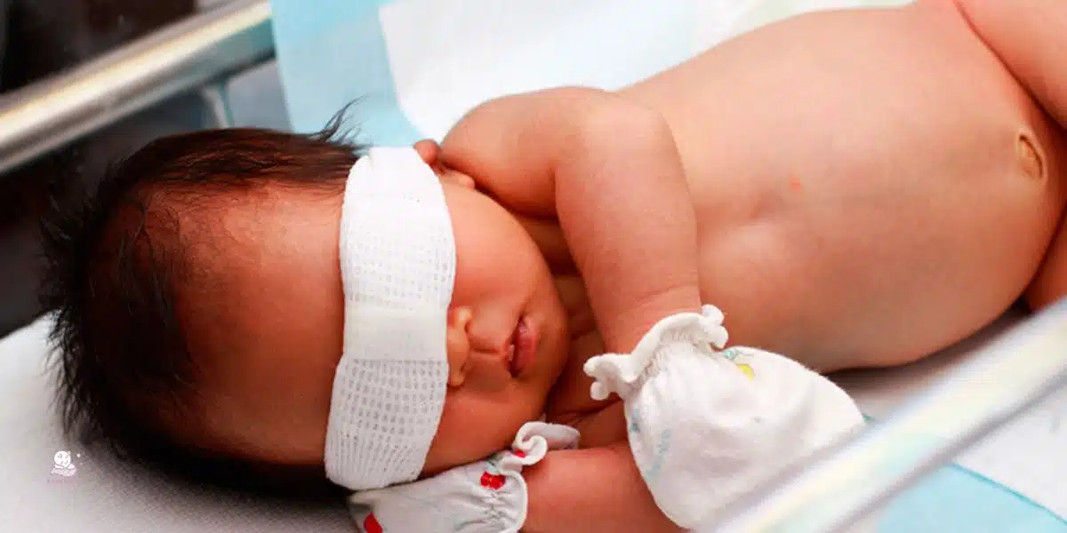 عوارض بی توجهی به درمان زردی نوزاد